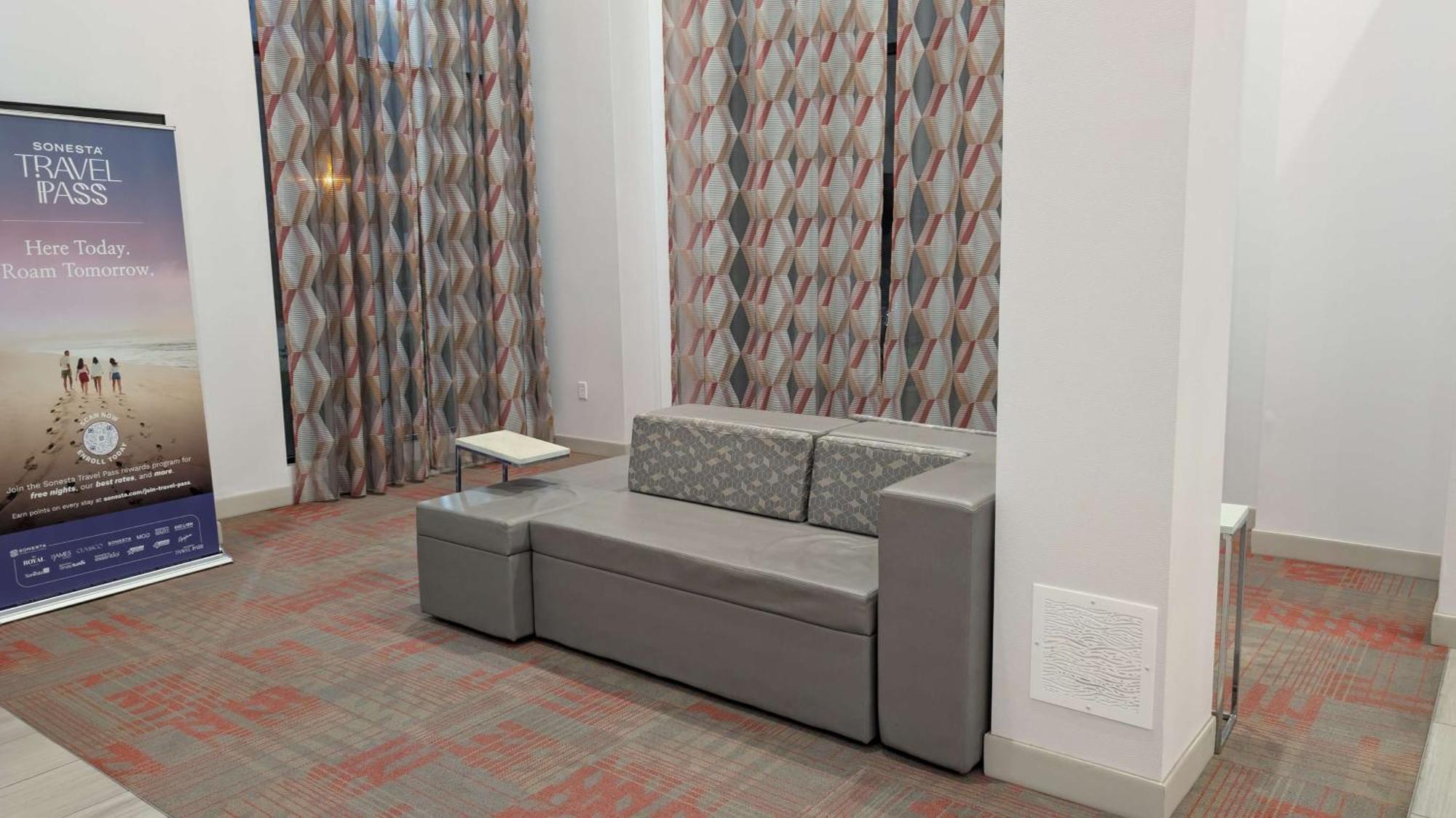 Hotel Sonesta Essential Columbus Extérieur photo